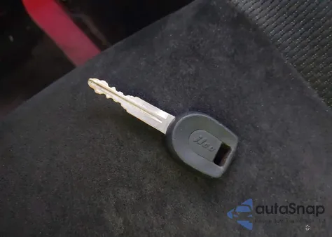 2010 Mitsubishi Outlander Es z USA, uszkodzony, nr VIN JA4AS2AWXAZ004027